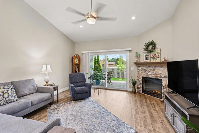 4111 Woodburn Court, Saginaw Twp, MI 48603
