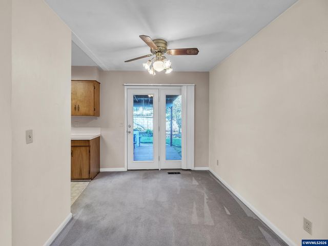 4273 Penny Dr S, Salem, OR 97302