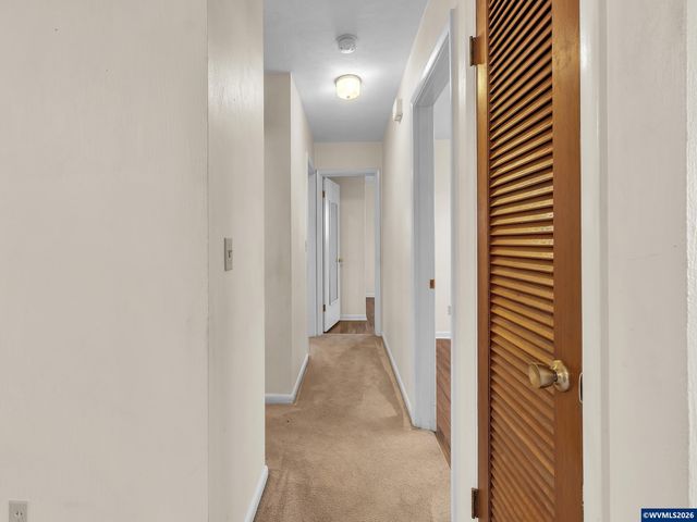 4273 Penny Dr S, Salem, OR 97302