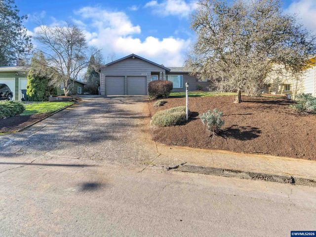 4273 Penny Dr S, Salem, OR 97302