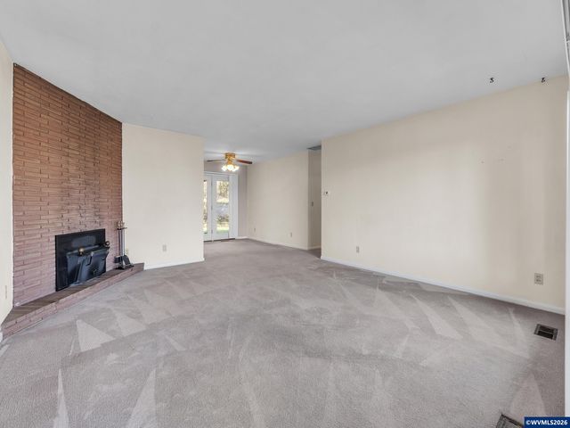 4273 Penny Dr S, Salem, OR 97302