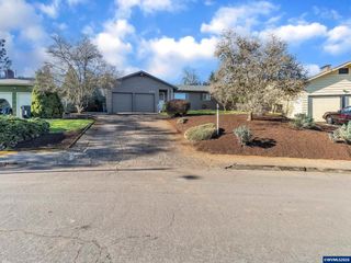 4273 Penny Dr S, Salem, OR 97302