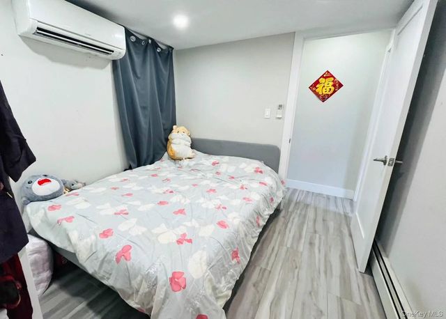 5423 153st, Flushing, NY 11355