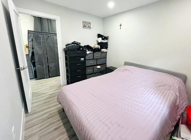 5423 153st, Flushing, NY 11355