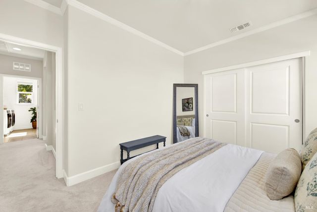 101 Scarlet St, Vacaville, CA 95687