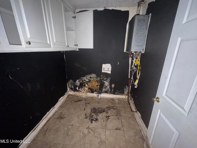 2942 Barwood Drive, Jackson, MS 39212