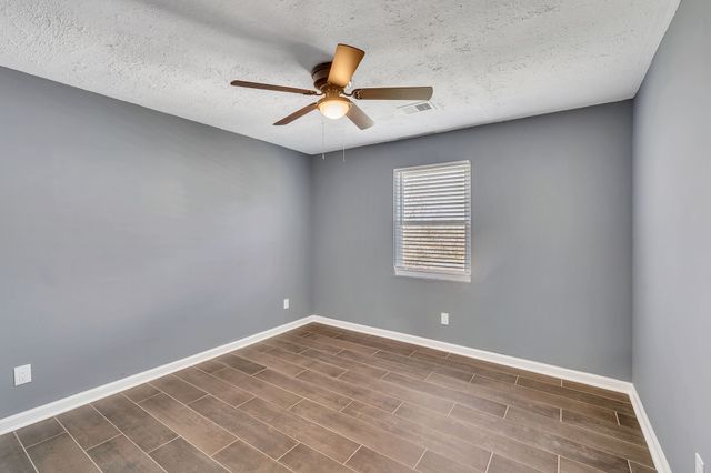8115 Bonnafair Dr, Hermitage, TN 37076