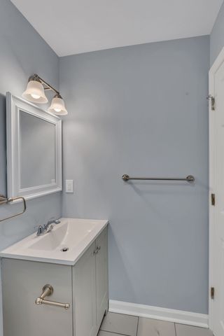 8115 Bonnafair Dr, Hermitage, TN 37076