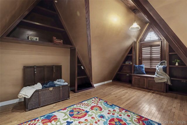 2635 E 13th Place, Tulsa, OK 74104