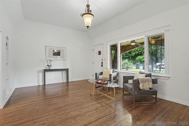 2635 E 13th Place, Tulsa, OK 74104