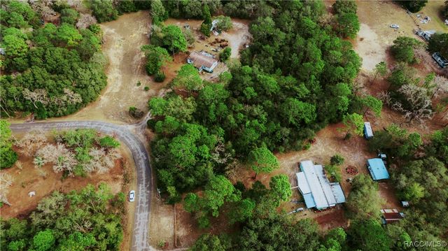 6004 W Monticello Street, Homosassa, FL 34448