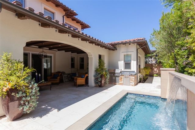 54 Clifford, Irvine, CA 92618