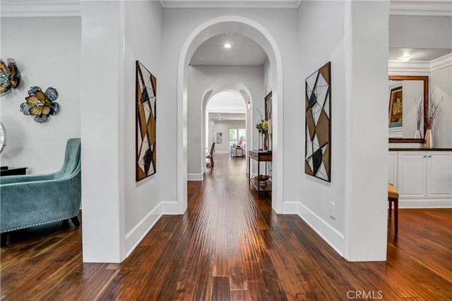 54 Clifford, Irvine, CA 92618