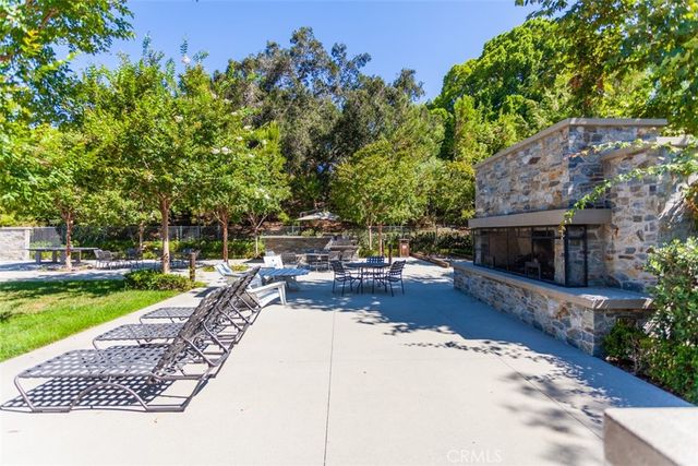 54 Clifford, Irvine, CA 92618