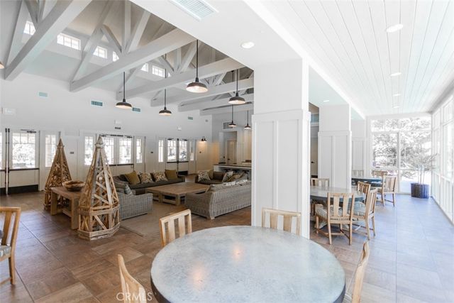 54 Clifford, Irvine, CA 92618