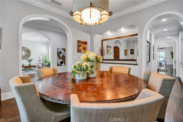 54 Clifford, Irvine, CA 92618