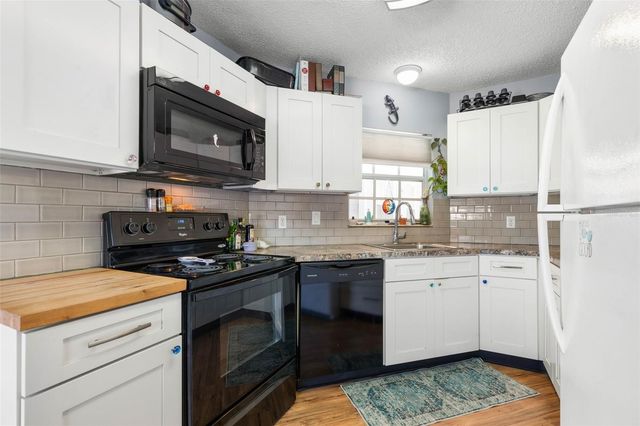 1 CRYSTAL WAY A & B, Palm Coast, FL 32137