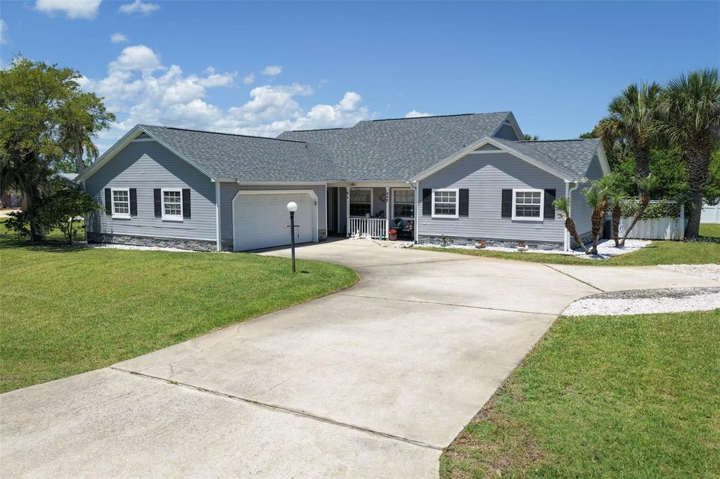 1 CRYSTAL WAY A & B, Palm Coast, FL 32137