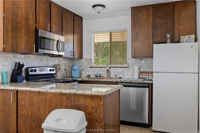 1717 Lawyer Street A, College Station, TX 77840
