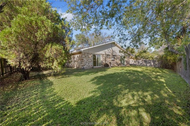 1717 Lawyer Street A, College Station, TX 77840