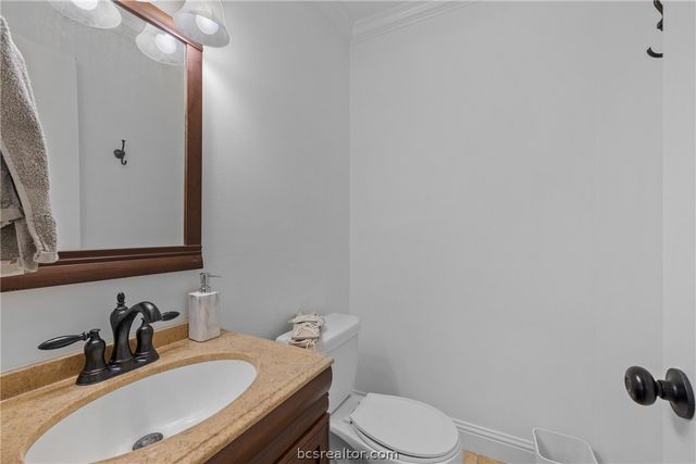 1717 Lawyer Street A, College Station, TX 77840