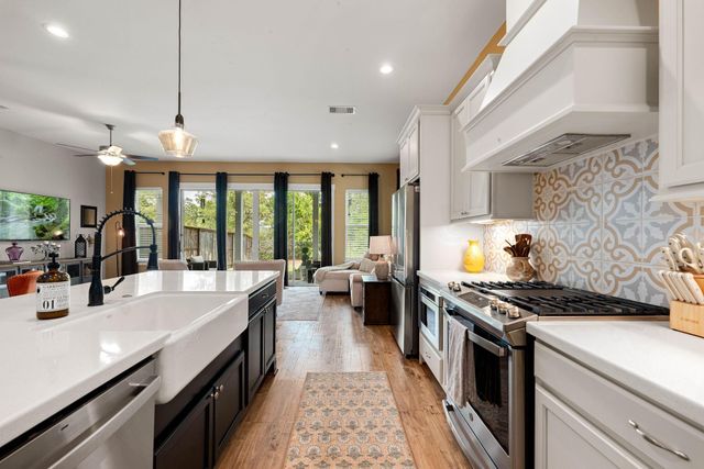 74 Dobbs View Lane, Spring, TX 77389