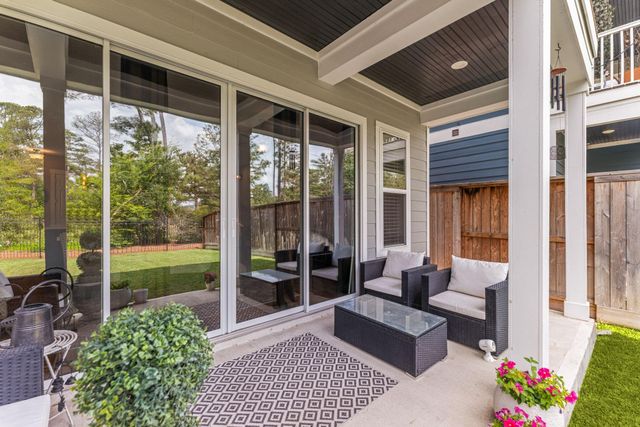 74 Dobbs View Lane, Spring, TX 77389