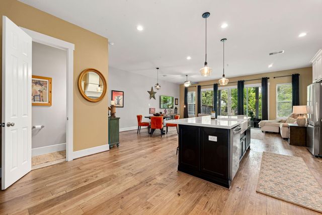 74 Dobbs View Lane, Spring, TX 77389