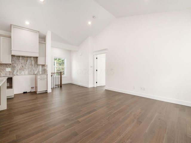 2015 W 5th Avenue, 107, Columbus, OH 43212