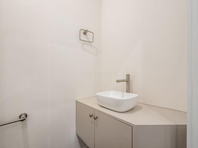 2015 W 5th Avenue, 107, Columbus, OH 43212