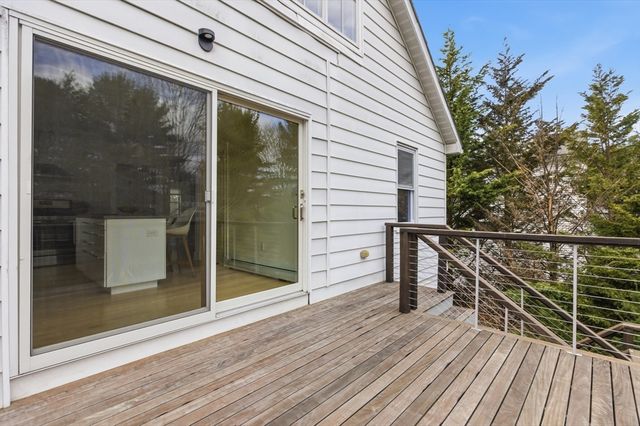 381 Washington St, Melrose, MA 02176