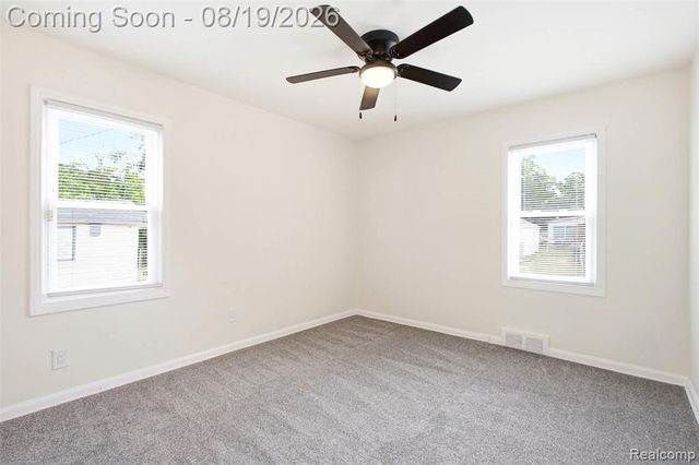 9900 Grandville Avenue, Detroit, MI 48228