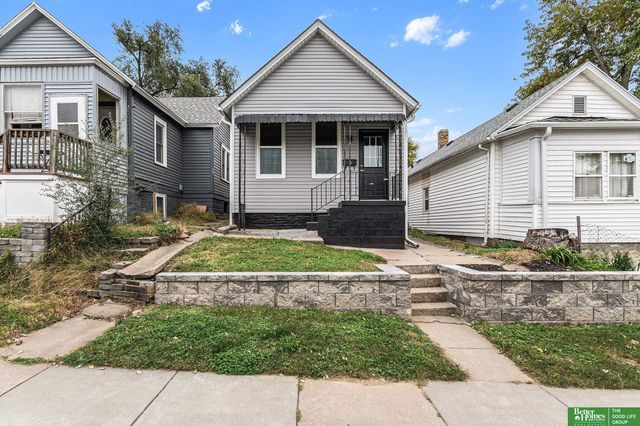 5239 S 21st Street, Omaha, NE 68107
