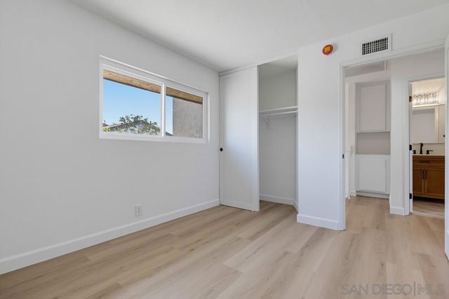 3249 Caminito Eastbluff 31, La Jolla, CA 92037