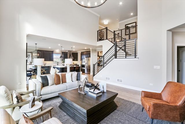 66 Hawthorn Ridge Drive, Hawthorn Woods, IL 60047