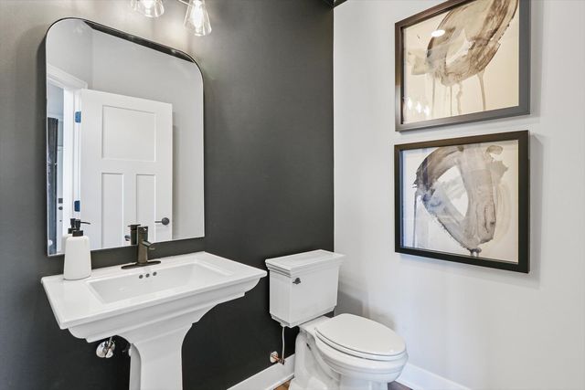 66 Hawthorn Ridge Drive, Hawthorn Woods, IL 60047