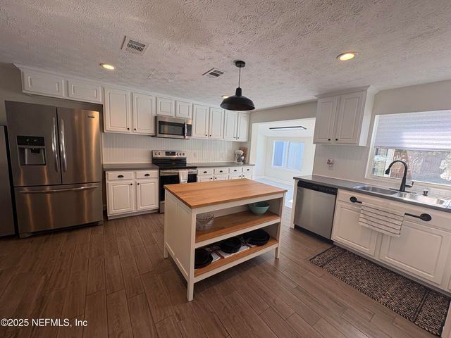 366 BLAIRMORE Boulevard E, Orange Park, FL 32073