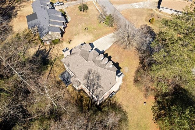 5737 Williamsburg Drive, Norcross, GA 30093