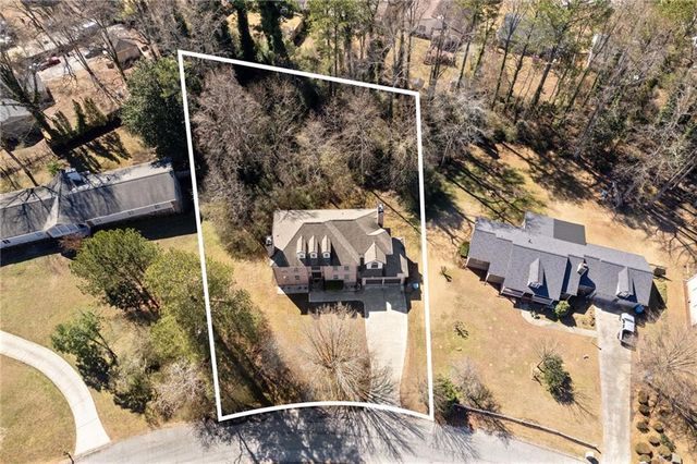 5737 Williamsburg Drive, Norcross, GA 30093