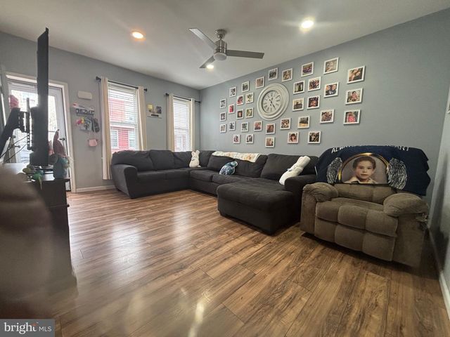 570 LINE ST, Camden, NJ 08103