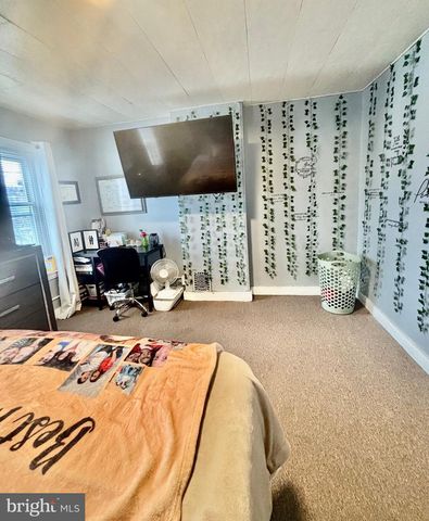 570 LINE ST, Camden, NJ 08103