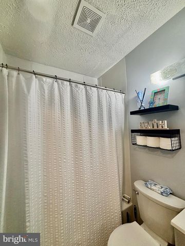 570 LINE ST, Camden, NJ 08103