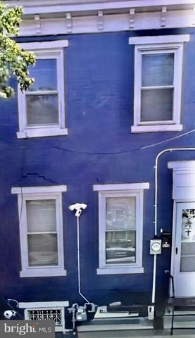 570 LINE ST, Camden, NJ 08103