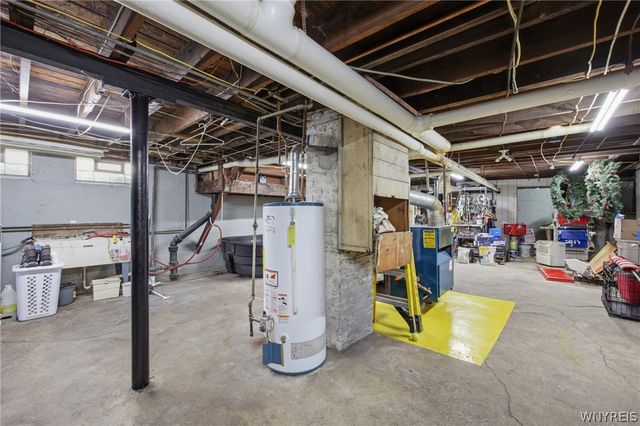 90 Rutland Street, Buffalo, NY 14220