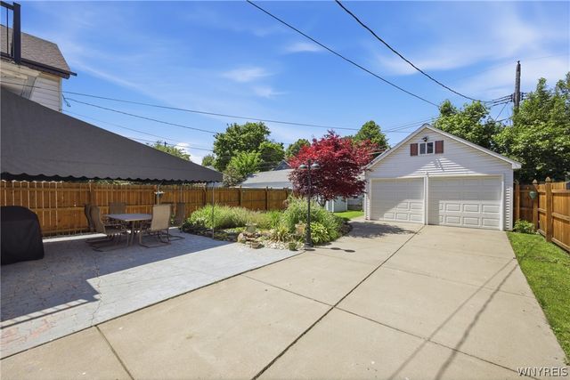 90 Rutland Street, Buffalo, NY 14220