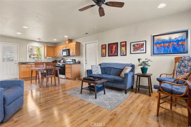 1440 Laburnum Avenue, Chico, CA 95926