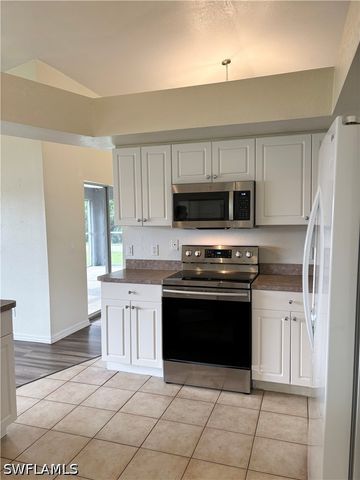 6143 Hendley CT, Fort Myers, FL 33905