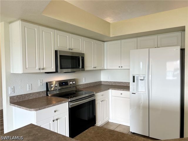 6143 Hendley CT, Fort Myers, FL 33905