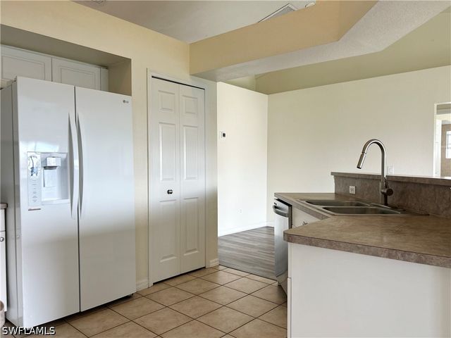 6143 Hendley CT, Fort Myers, FL 33905