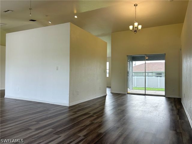 6143 Hendley CT, Fort Myers, FL 33905